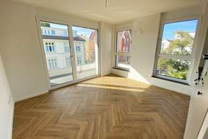 Flexibel, offen, voller Möglichkeiten - 2-Raum-Wohnung zentral gelegen mit EBK und FBH – Florian-Geyer-Straße 111, 12489 Adlershof, Berlin – Vorschaubild 4