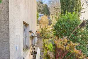 Familienidyll oder Investmentchance – Vielseitiges Wohnhaus mit Garten in Stuttgart-Wangen – Stuttgart – Vorschaubild 37