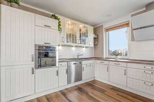 Ihr Zuhause am Park: 4 Zimmer, Balkon & Stellplatz mit freiem Blick ins Grüne – Die vollständige Adresse der Immobilie erhältst du vom Anbieter., 14469 Bornstedt, Potsdam – Vorschaubild 9