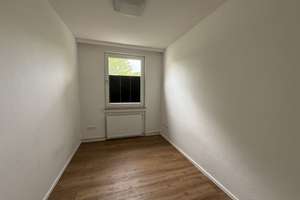 3 Zimmer Wohnung mit Balkon – Köperstraße 14, 27570 Geestemünde, Bremerhaven – Vorschaubild 4