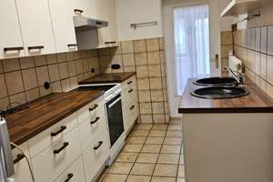 FAMILIENTRAUM, GERÄUMIGE DHH MIT POTENTIAL,2 GARAGEN U. CA. 888 m² GRUND-ERBPACHT- IN GRÜNER LAGE – Die vollständige Adresse der Immobilie erhältst du vom Anbieter., 24113 Hassee, Kiel – Vorschaubild 3