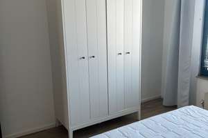 Möblierte 3-Zimmer-Wohnung mit Balkon in ruhiger Bestlage für mindestens 21 Monate verfügbar! – Berrenrather Str. 286, 50937 Sülz, Köln – Vorschaubild 4