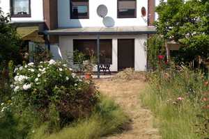Besondere Gelegenheit! Reihen-Mittelhaus mit Gartengrundstück, Terrasse sowie Außenkamin! – Viersen (Kreis) – Vorschaubild 2