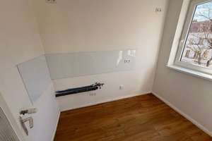 Geräumige 1-Zimmer-Wohnung mit Balkon! – Burgemeisterstr. 11, 12103 Tempelhof, Berlin – Vorschaubild 5