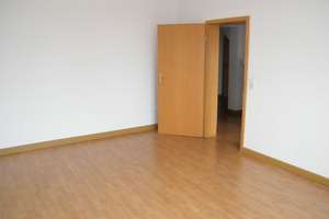 Traumhafte 3 Raum-DG-Mais.-Wohnung mit EBK; 2 Bäder, in unmittelbarer Uni-Nähe!!! – Fabriciusstr. 7, 9126 Bernsdorf, Chemnitz – Vorschaubild 15