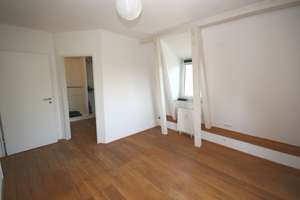 Junkersdorf - Helle DG-Maisonette - Dachterrasse - EBK - Gartennutzung - frei ab 01.09.2026 – Sterrenhofweg 8a, 50858 Junkersdorf, Köln – Vorschaubild 14