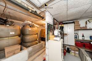 Dreifamilienhaus in gefragter Lage: Saniert, vielseitig und voller Möglichkeiten – Die vollständige Adresse der Immobilie erhältst du vom Anbieter., 70439 Stammheim-Mitte, Stuttgart – Vorschaubild 28