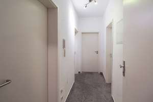 Sofort bezugsfrei: Großzügige 3-Zimmer-Wohnung mit viel Platz zum Entfalten in Stuttgart-Münster – Die vollständige Adresse der Immobilie erhältst du vom Anbieter., 70376 Münster, Stuttgart – Vorschaubild 7