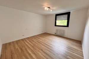Erstbezug nach Sanierung | 94 m² | 3 Zimmer | Balkon | TG-Stellplatz | Aufzug – Elsa/Brändströmsrtr 74, 90431 Großreuth bei Schweinau, Nürnberg – Vorschaubild 8