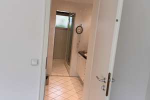 Großzügige und helle 5,5-Zimmer-Wohnung mit Wintergarten, EBK und Garten - wie EFH – Die vollständige Adresse der Immobilie erhältst du vom Anbieter., 70563 Heerstraße, Stuttgart – Vorschaubild 14