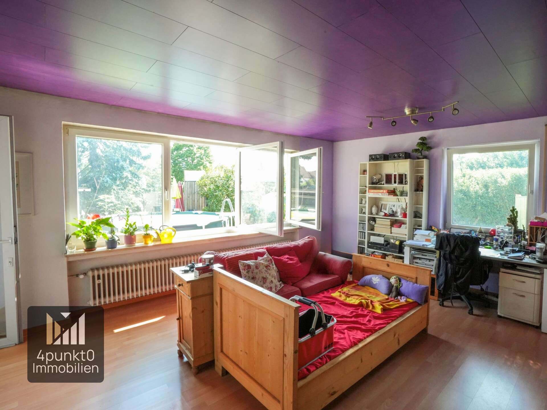 Immobilie in Nördlingen - Zweifamilienhaus / EFH mit ELW, 1.047 m² Grund, 2 Stellplätze Garage - Bild 0