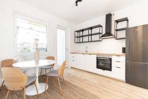 Exklusive, möblierte 2-Zimmer-Wohnung mit modernem Design und hochwertiger Ausstattung – Düsseldorf – Vorschaubild 6