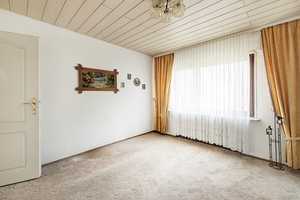 Geräumiges Ein-/ Zweifamilienwohnhaus in schöner und beliebter Wohnlage von Wissen-Schönstein! – Altenkirchen (Westerwald) (Kreis) – Vorschaubild 14