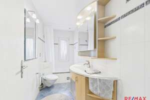 Gepflegte Hochparterrewohnung mit viel Platz und Balkon im Sahlkamp – Die vollständige Adresse der Immobilie erhältst du vom Anbieter., 30179 Sahlkamp, Hannover – Vorschaubild 6