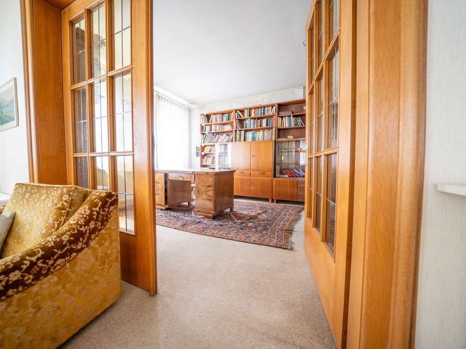 Arbeitszimmer (OG)
