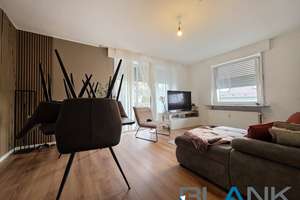 Großzügige 4-Zimmer-Wohnung mit ca. 119,5 m² im 1. OG und zwei Balkonen in begehrter Wohnlage – Die vollständige Adresse der Immobilie erhältst du vom Anbieter., 75175 Buckenberg, Pforzheim – Vorschaubild 2