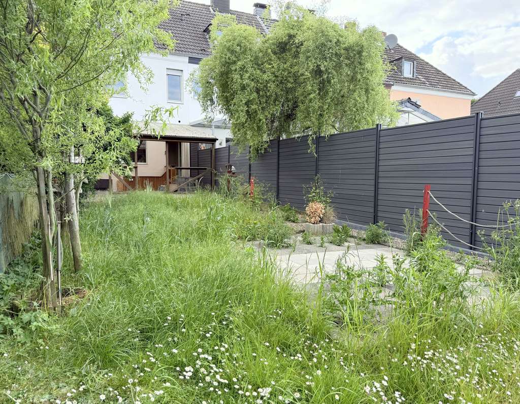 Hier stimmt der Preis  "seltenes Angebot in ruhiger Lage" 