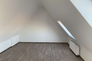 Schöne große 4-Zimmer-Maisonette-Wohnung mit EBK in Münster-Kreuzviertel – Die vollständige Adresse der Immobilie erhältst du vom Anbieter., 48149 Kreuz, Münster – Vorschaubild 8