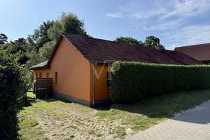 Energieeffizientes, gruppengeeignetes Ferienhaus für bis zu 10 Personen, samt Indoor -Schwimmbad – Die vollständige Adresse der Immobilie erhältst du vom Anbieter., 17209 Priborn – Vorschaubild 3