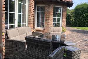 Exclusive Landhausvilla mit 2 ELW, parkähnlichem Garten, Nebengebäuden – Lechenicher Str. 4, 50374 Erftstadt – Vorschaubild 3