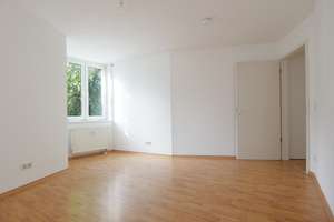 Lichterfelde. Grün. Sonnig. Zuhause. Helle 3 Zi. - großer Südbalkon - Gä-WC - großzügiger Grundriss – Die vollständige Adresse der Immobilie erhältst du vom Anbieter., 12167 Steglitz, Berlin – Vorschaubild 8