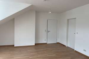 schöne  2-Zimmer DG Wohnung mit Balkon und Aussicht – Die vollständige Adresse der Immobilie erhältst du vom Anbieter., 56070 Kesselheim, Koblenz – Vorschaubild 6