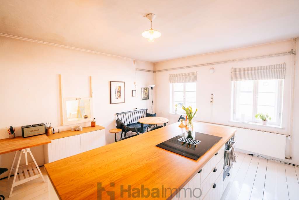 Immobilie in Waal - Wohnen und Arbeiten unter einem Dach – großzügiges Haus mit flexibler Raumaufteilung - Bild 1