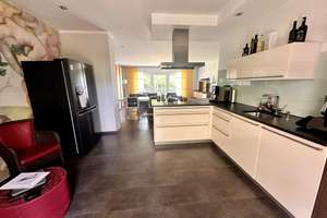 ***Wohnung mit echtem HAUScharakter, XXL-Garage und sonnigem Südgarten in Mennrath*** – Die vollständige Adresse der Immobilie erhältst du vom Anbieter., 41179 Rheindahlen-Land, Mönchengladbach – Vorschaubild 14