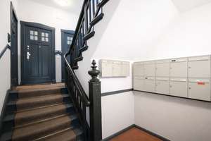 Solide Kapitalanlage im begehrten Charlottenburg: Vermietete Altbauwohnung mit Balkon – Fritschestr. 77, 10585 Charlottenburg, Berlin – Vorschaubild 6