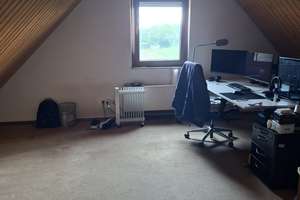 Praktische 4-Zimmer-DG-Maisonette-Wohnung in Stgt.-Bad Cannstatt  – Die vollständige Adresse der Immobilie erhältst du vom Anbieter., 70374 Muckensturm, Stuttgart – Vorschaubild 9