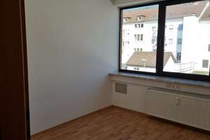 Helle 3-Zimmer-Wohnung in zentraler Innenstadtlage von Kassel – Die vollständige Adresse der Immobilie erhältst du vom Anbieter., 34117 Mitte, Kassel – Vorschaubild 9
