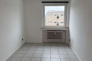 Helle 3-Zimmer Wohnung mit Balkon im 2. OG in Düsseldorf-Unterrath – Die vollständige Adresse der Immobilie erhältst du vom Anbieter., 40468 Unterrath, Düsseldorf – Vorschaubild 3