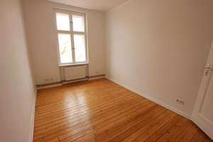 Zwischen Plantagen- und Weberplatz: helle Altbauwohnung- Teilgewerbe – Plantagenplatz/Weberplatz: Wichgrafstraße 11, 14482 Babelsberg Süd, Potsdam – Vorschaubild 3