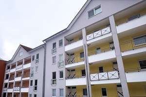 Bezugsfreie 6 Zimmer-Maisonette-Wohnung mit Balkon und  TG-Stellplatz! – Grebensteiner Straße 6, 34127 Nord (Holland), Kassel – Vorschaubild 2