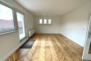 Stilvolle Dachgeschosswohnung in begehrter Lage