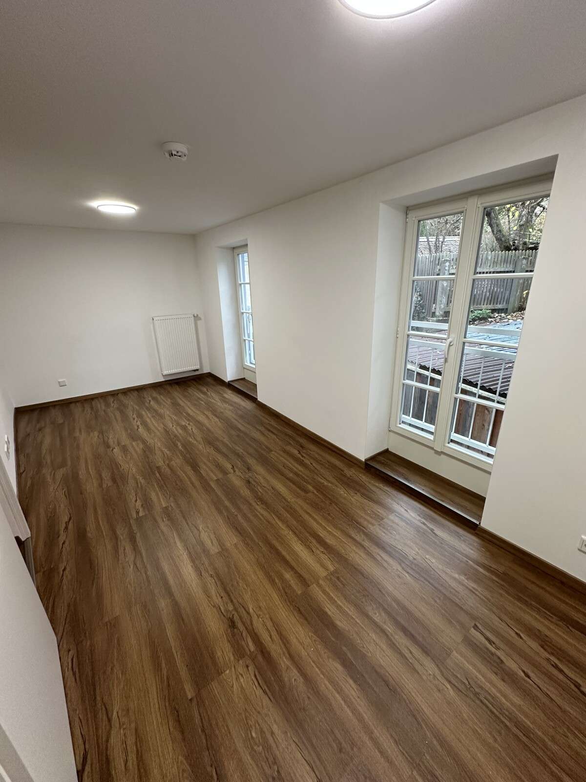 Immobilie in Dinkelsbühl - Denkmalgeschützes modernisiertes Mehrfamilienhaus mit Gewerbeeinheit *komplett vermietet* - Bild 3