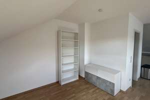 Helle 2-ZKB in Augsburg Hammerschmiede – 59m², EBK, Fernwärme – Aprikosenweg 3, 86169 Hammerschmiede, Augsburg – Vorschaubild 7