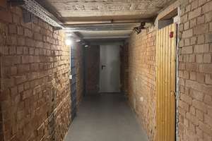 Exklusive, modernisierte 4- Zimmer-Wohnung mit Terrasse, Garten und Garage – Die vollständige Adresse der Immobilie erhältst du vom Anbieter., 9131 Ebersdorf, Chemnitz – Vorschaubild 12