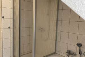 Lichtdurchflutete Galerie-Whg mit schicker Einbauküche und Dachterrasse – Die vollständige Adresse der Immobilie erhältst du vom Anbieter., 90425 Wetzendorf, Nürnberg – Vorschaubild 13