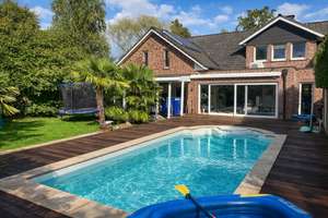 Luxuriöses Einfamilienhaus mit Pool, High-End-Technik & flexibler Raumgestaltung in Münster – Die vollständige Adresse der Immobilie erhältst du vom Anbieter., 48147 Rumphorst, Münster – Vorschaubild 1