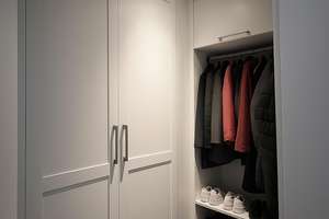 Stilvolle, geräumige und sanierte 3-Zimmer-Wohnung mit Balkon und hochwertiger Einbauküche in Mainz  – Feldgartenstraße 16a, 55129 Ebersheim, Mainz – Vorschaubild 7