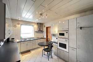 Gepflegtes Wohnhaus mit Einliegerwohnung und Ausbaureserve – Kaiserslautern – Vorschaubild 5