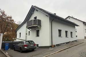 Topsaniertes Einfamilienhaus in sehr guter Wohnlage – Die vollständige Adresse der Immobilie erhältst du vom Anbieter., 94469 Deggendorf – Vorschaubild 1