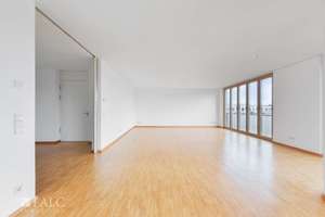 Wohnen über den Dächern Düsseldorfs – 124 m² Wohnkomfort mit Dachterrasse – Die vollständige Adresse der Immobilie erhältst du vom Anbieter., 40217 Unterbilk, Düsseldorf – Vorschaubild 2