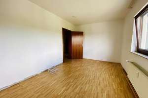 Gestalten Sie Ihr persönliches Paradies! *Neue Fenster derzeit im Einbau* – Die vollständige Adresse der Immobilie erhältst du vom Anbieter., 57078 Geisweid, Siegen – Vorschaubild 9
