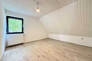 Freistehendes Haus mit zwei Wohneinheiten – Landshut – Vorschaubild 22