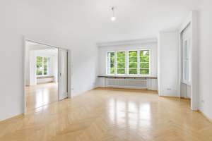 2 Häuser 1 Lebensentwurf: stilvolle Villa + moderner Bungalow | Pool | nur 1,9% Provision – Die vollständige Adresse der Immobilie erhältst du vom Anbieter., 13465 Frohnau, Berlin – Vorschaubild 4