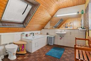 Bremerhaven - Speckenbüttel - Attraktives Einfamilienhaus mit Kamin in beliebter Lage Bremerhavens – Die vollständige Adresse der Immobilie erhältst du vom Anbieter., 27578 Lehe, Bremerhaven – Vorschaubild 17