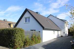 Saniertes Einfamilienhaus mit richtig schöner Ausstattung ! – Hornkamp 4, 23570 Lübeck – Vorschaubild 2