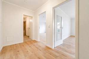 Erstbezug nach Sanierung* 2-RW* West-Balkon* neue EBK* Bad mit Wanne* TG-SP* Aufzug* Grüne Lage – Geschwister-Scholl-Straße 10, 1809 Heidenau – Vorschaubild 14
